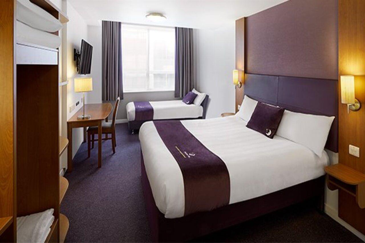 Premier Inn Cambridge Girton  Kültér fotó