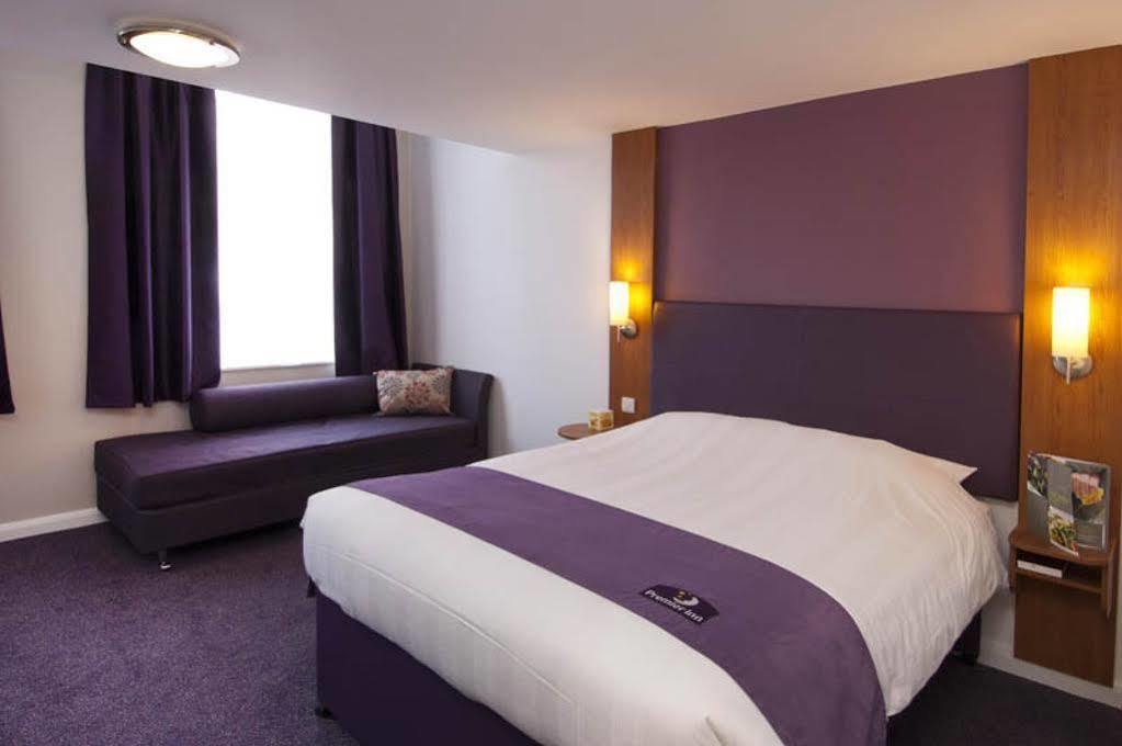 Premier Inn Cambridge Girton  Kültér fotó